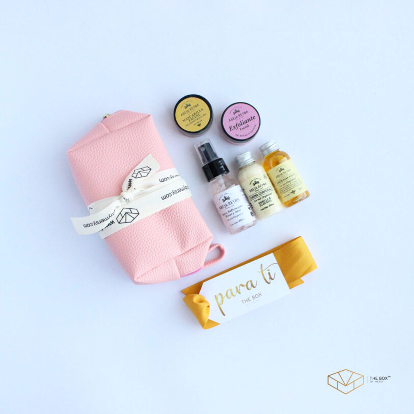 TRAVEL KIT - Imagen 5